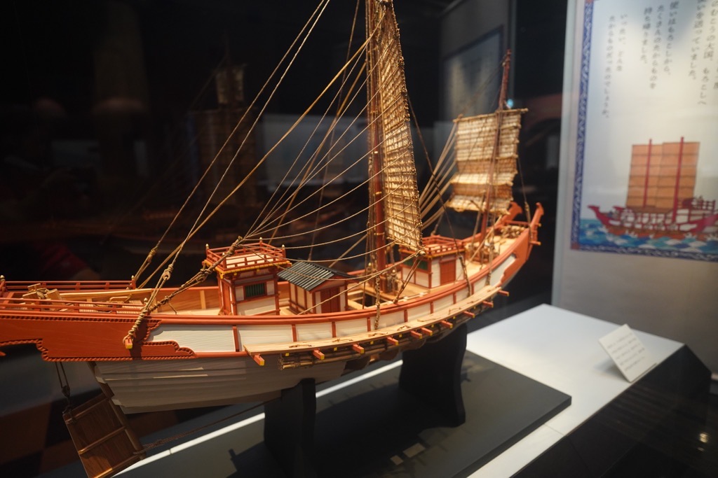 遣唐使の船の模型
